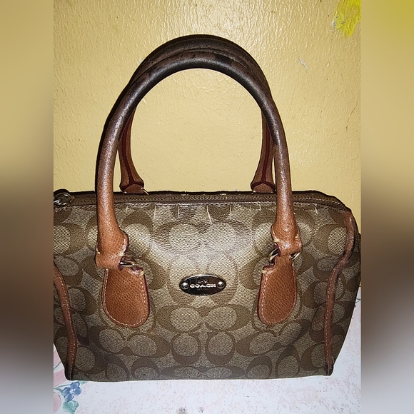 Coach Mini Bennet Handbag - Picture 9 of 15